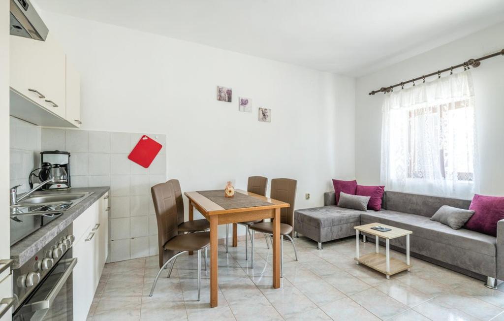 Apartamento Summer House Nina Pavicini Exterior foto